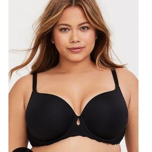 Lightly lined t shirt bra black